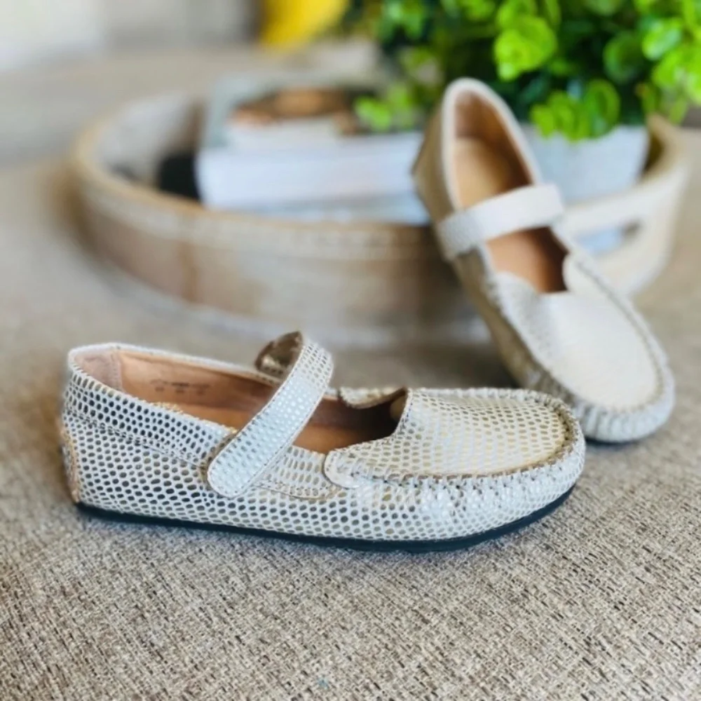 UMI Mary Janes Scrap Shoes NEW Toddler Girl Size 10